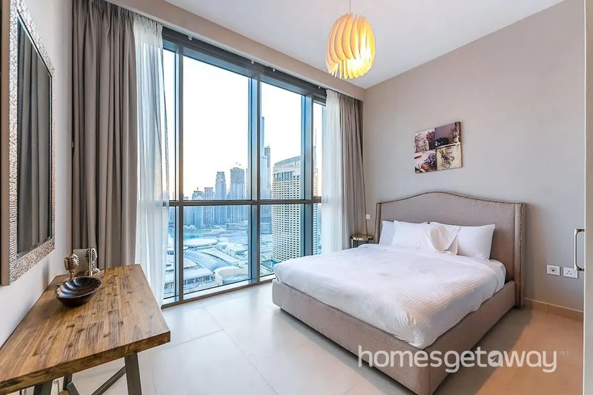 Homesgetaway - Sophisticated 3Br With Maids Room In Downtown Dubai United Arab Emirates